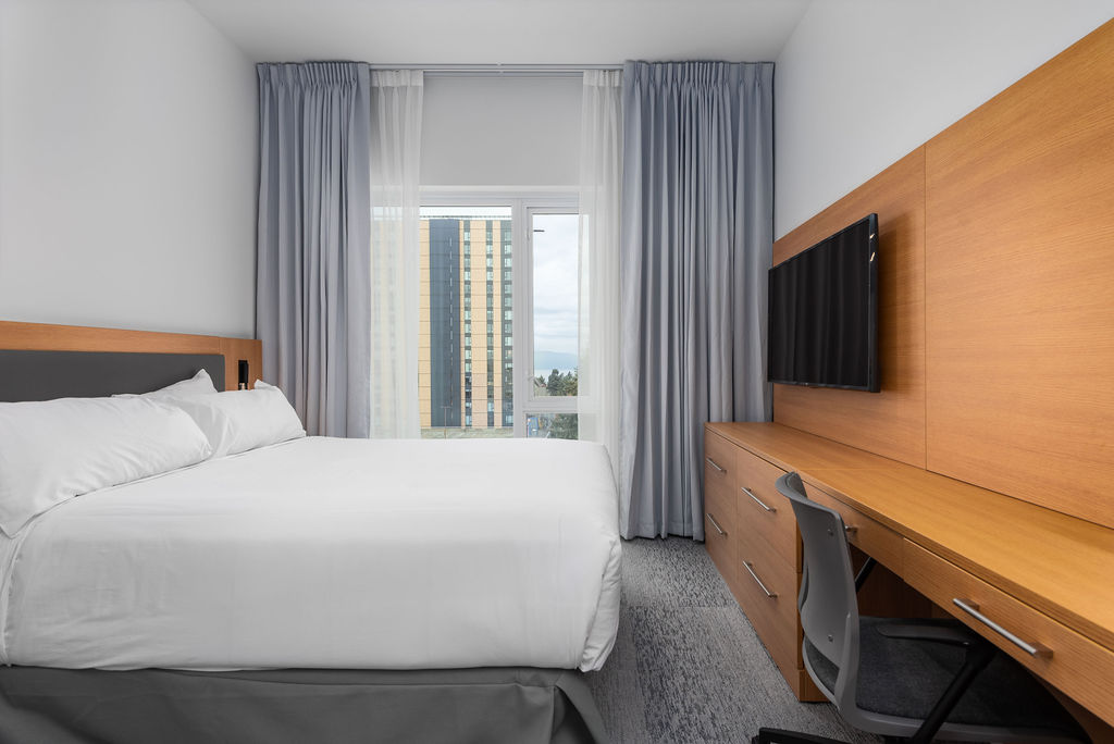 West Coast Suites bedroom